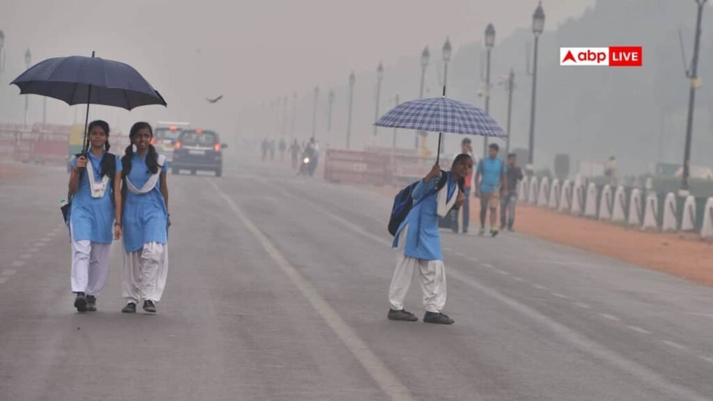 दिल्ली के कई स्कूलों में आउटडोर एक्टिविटी बंद, बिगड़ती AQI के बीच लिया फैसला